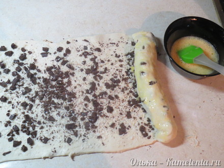 Приготовление рецепта Шоколадно-банановые булочки &quot;Улитки&quot; шаг 8