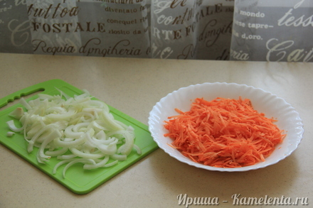 Приготовление рецепта Запеченная щука, фаршированная морковью шаг 2