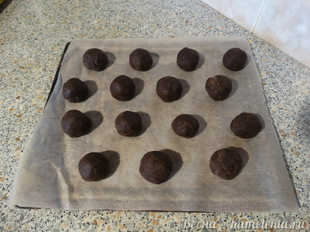 Приготовление рецепта Медовые пряники в шоколадной глазури шаг 11