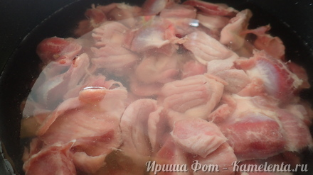 Приготовление рецепта Куриные желудки тушеные с картофелем шаг 3