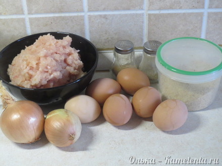 Приготовление рецепта Куриные зразы с яйцом и луком и &quot;Шотландское яйцо&quot; шаг 1