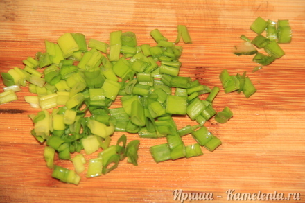Приготовление рецепта Салат  с пекинской капустой и грецким орехом шаг 4