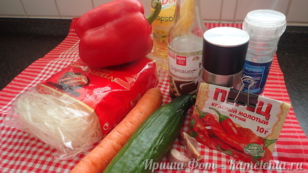 Приготовление рецепта Салат из фунчозы шаг 1