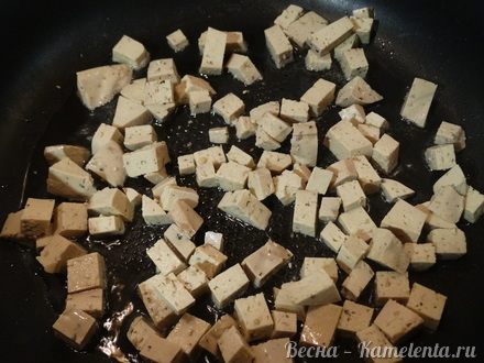 Приготовление рецепта Лапша с сыром тофу шаг 4
