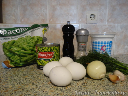 Приготовление рецепта Салат из зелёного горошка с яйцом шаг 1