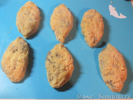 Приготовление рецепта Картофельные котлеты с грибами шаг 9