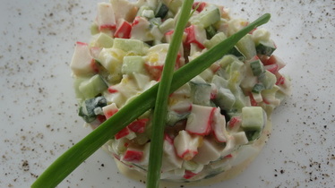 Салат с крабовыми палочками