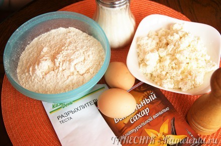 Приготовление рецепта Творожные булочки к завтраку (бездрожжевые) шаг 1