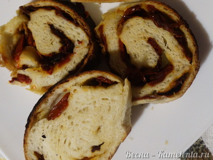 Приготовление рецепта Дрожжевой хлеб с вялеными томатами  шаг 17